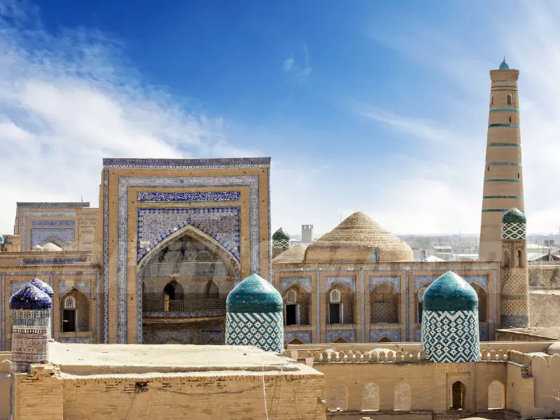 Most of the city’s structures are either historical monuments orhave been converted to mini-museums.