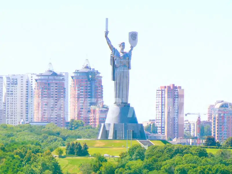 Motherland-Statue-Ukraine_web