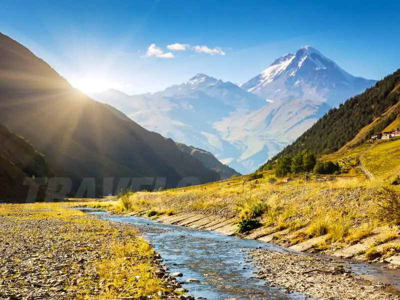 Mt.kazbegi-georgia_web