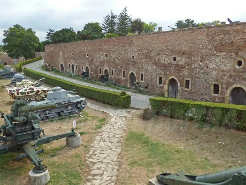 kalemegdan-park-serbia_web