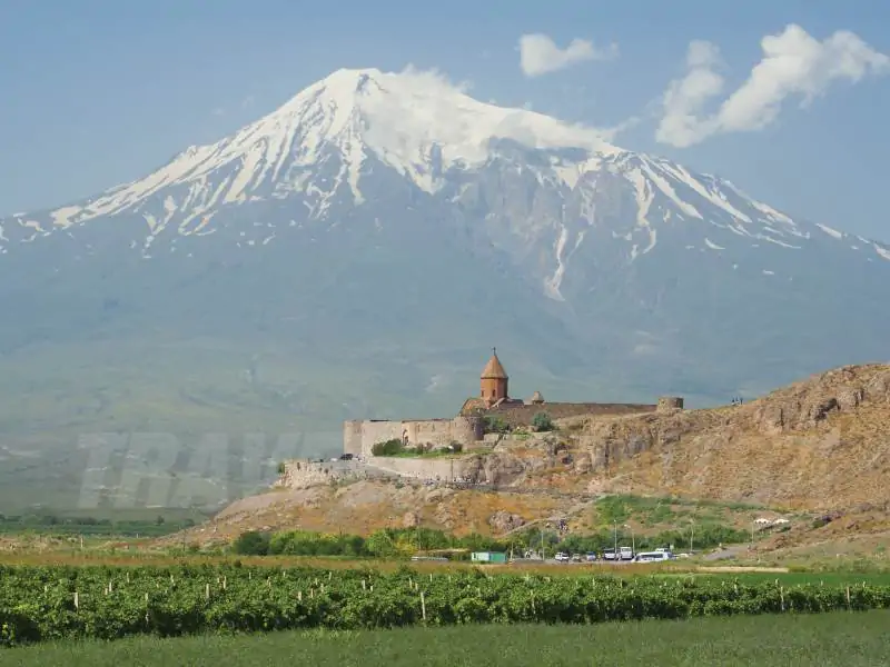 mount-ararat-armenia_web